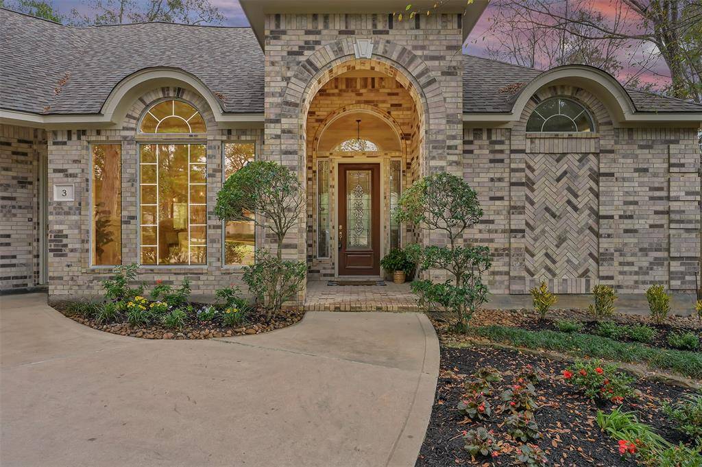 The Woodlands, TX 77381,3 Acorn Cluster CT