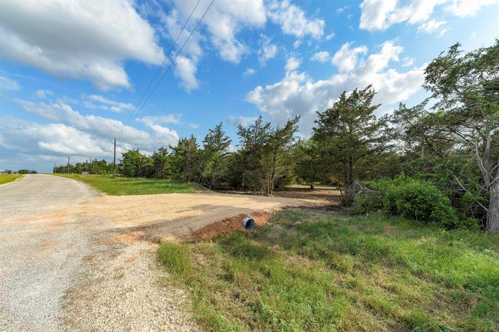 Carmine, TX 78932,405 Vineyard View Trail - Lot 5