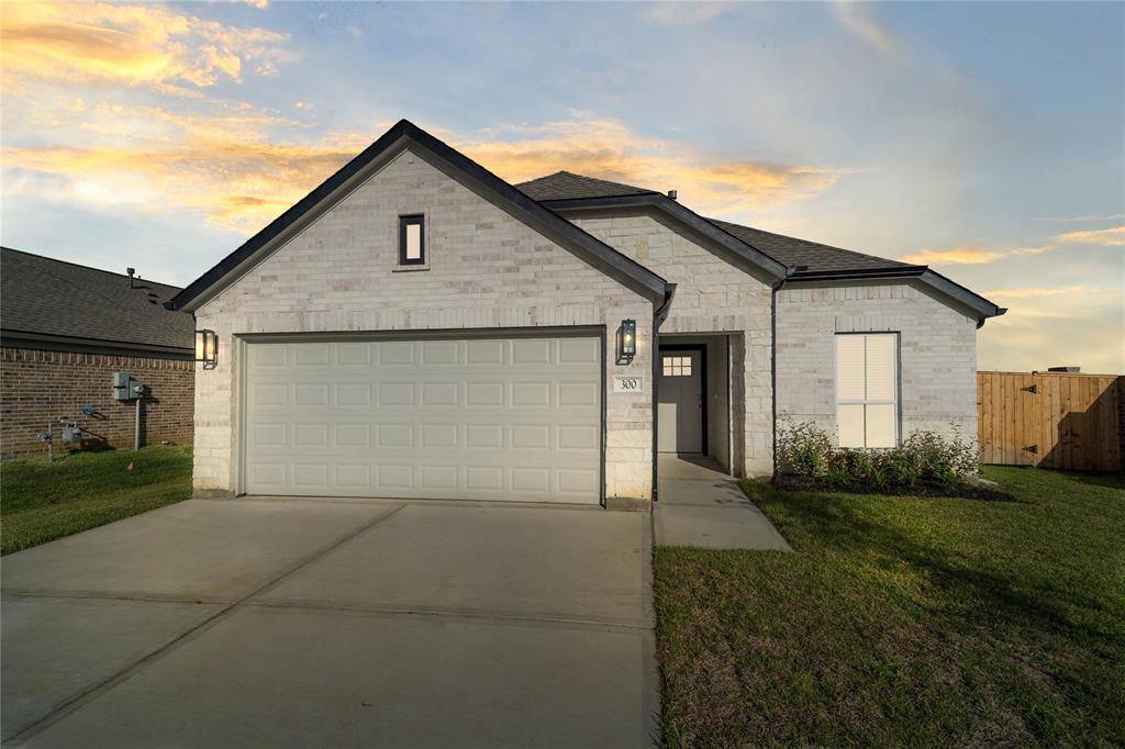 Waller, TX 77484,300 Spruce Oak LN