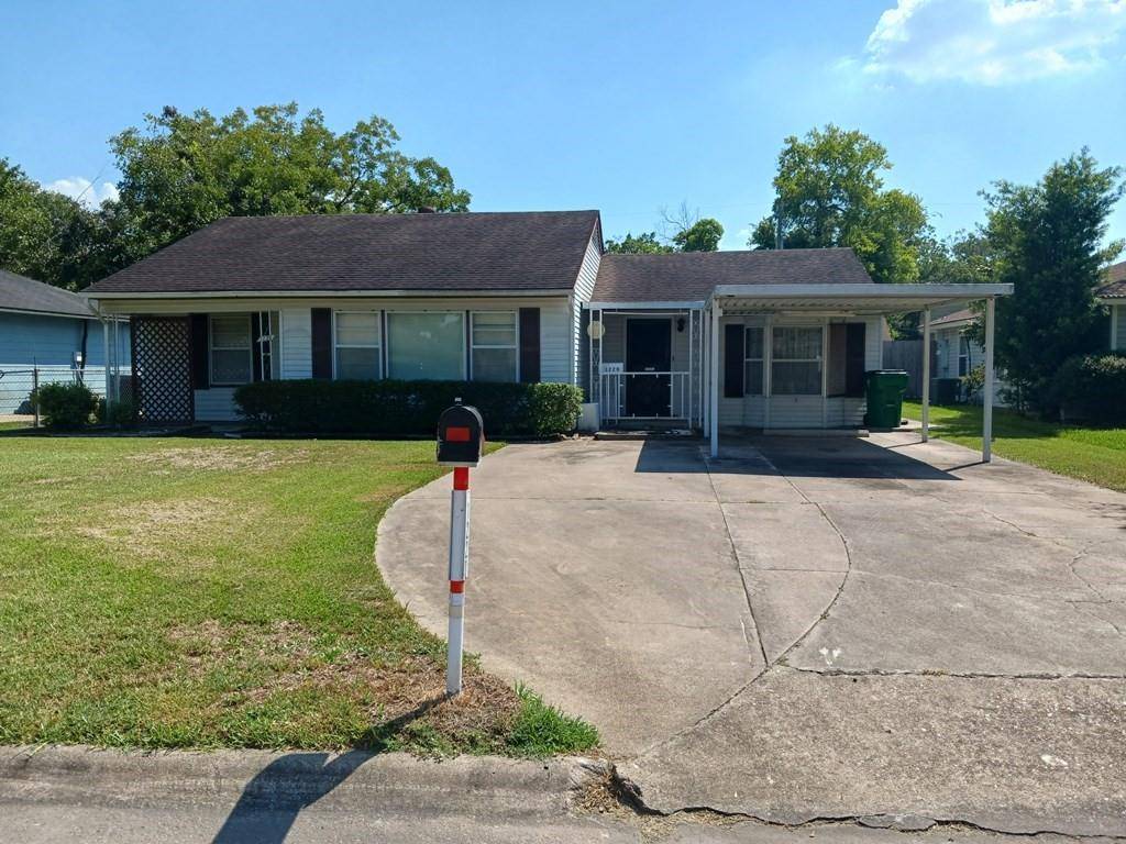 Angleton, TX 77515,1220 San Felipe ST