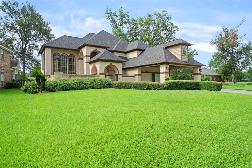 Sugar Land, TX 77479,7614 Greatwood Lake DR