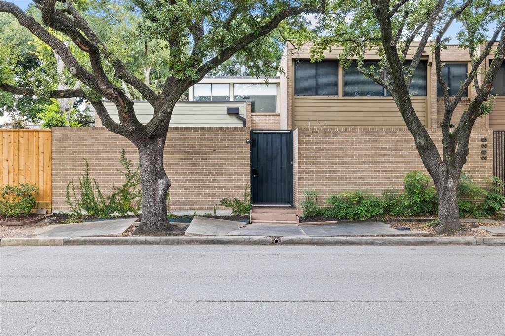 Houston, TX 77098,2823 Sackett ST