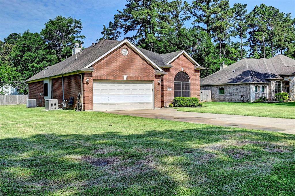 Magnolia, TX 77354,923 Garrett DR