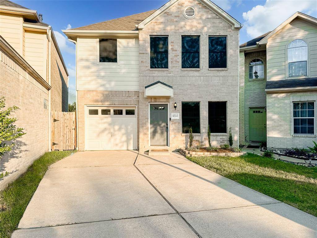 Houston, TX 77034,10243 E Palm Lake DR