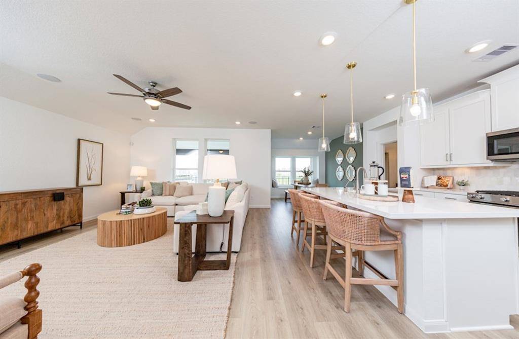 Alvin, TX 77511,207 Orchard Laurel DR