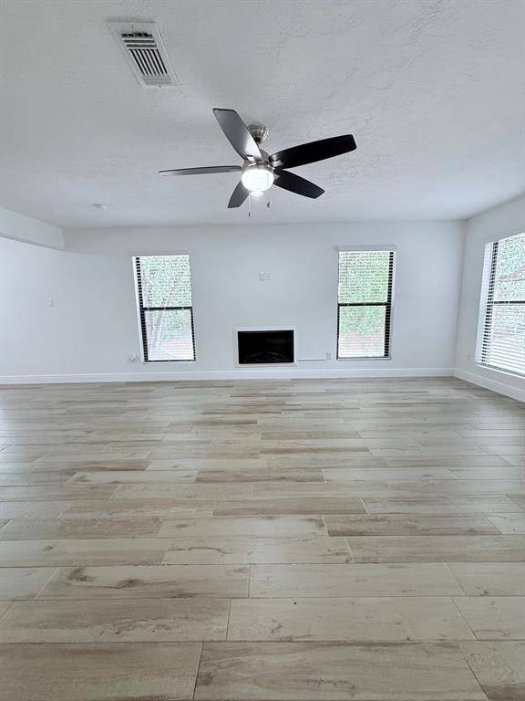 Kingwood, TX 77339,1011 Hamblen RD #207