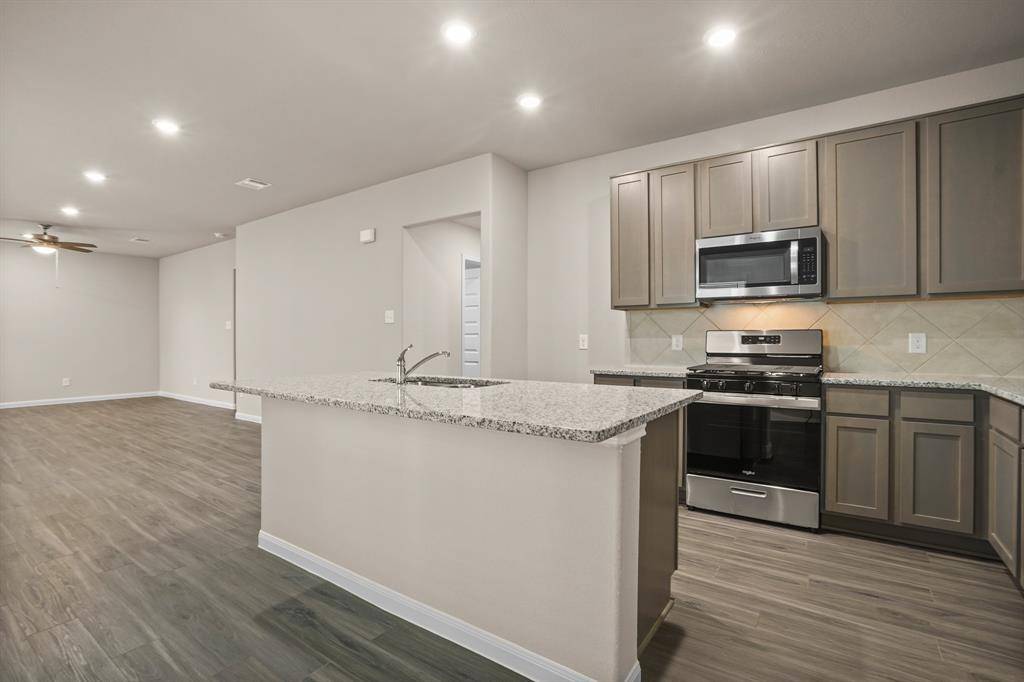 Willis, TX 77318,14026 Mount Hunter DR