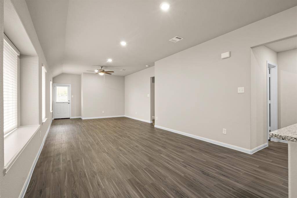 Willis, TX 77318,14026 Mount Hunter DR