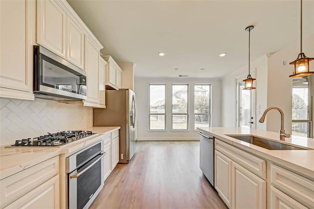 Katy, TX 77493,2014 Harbor Breeze LN
