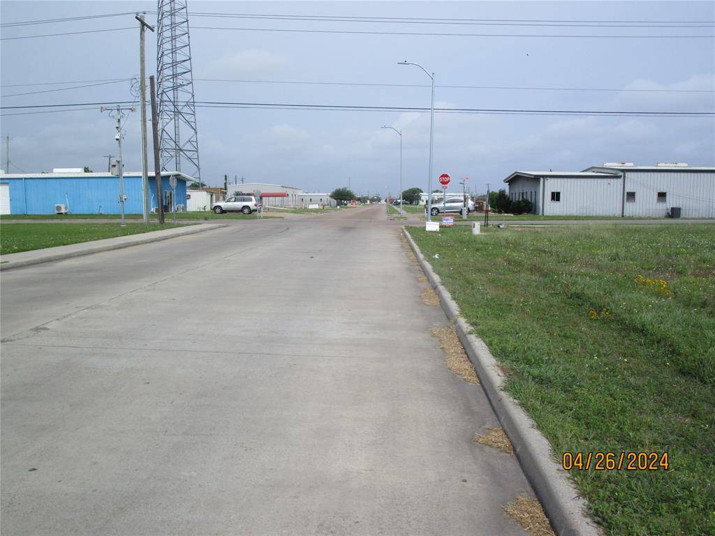 Freeport, TX 77541,0 Skinner ST