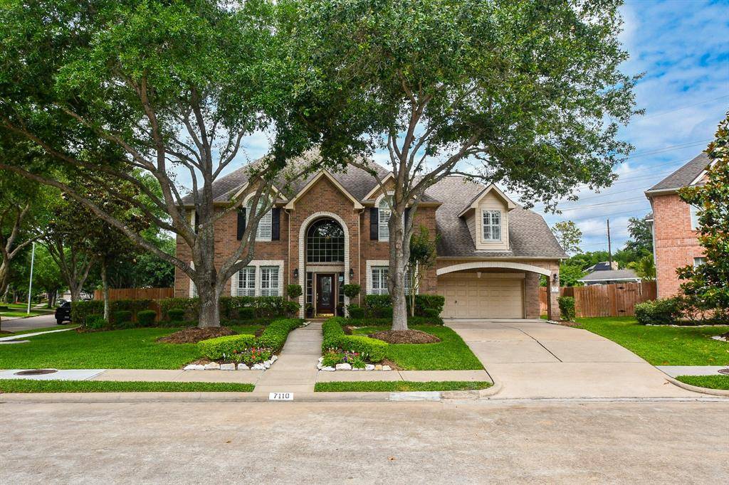 Sugar Land, TX 77479,7110 Paige CT