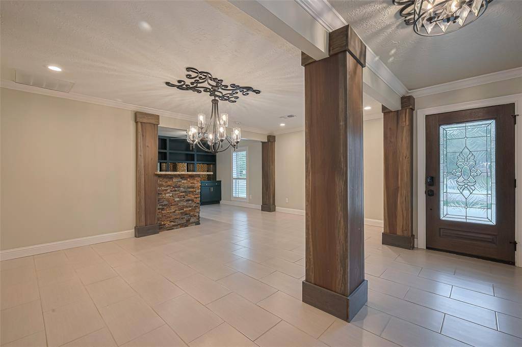 Houston, TX 77035,11710 Hillcroft ST