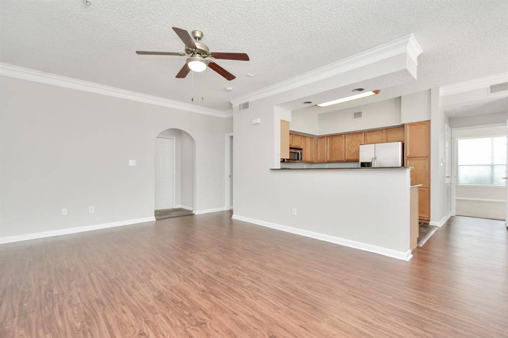 Houston, TX 77056,2300 McCue RD #336