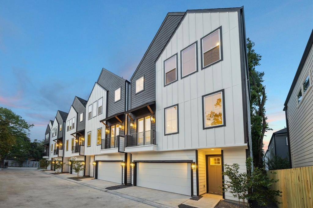Houston, TX 77018,807 Martin ST #C