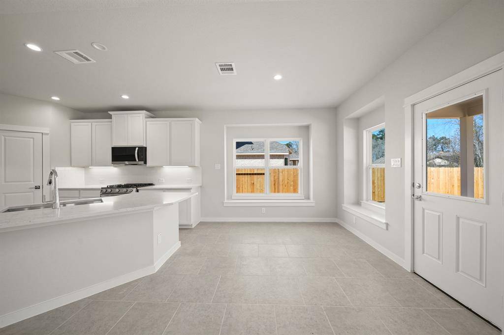 New Caney, TX 77357,293 Galant Fox WAY