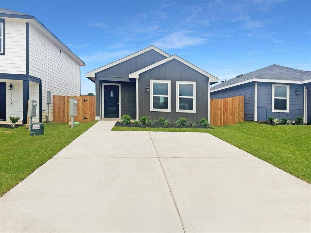 Willis, TX 77378,12327 Sword Point CT
