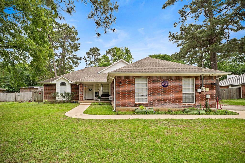 Conroe, TX 77304,223 Tupelo LN