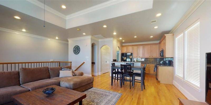 Houston, TX 77003,1754 Aden DR
