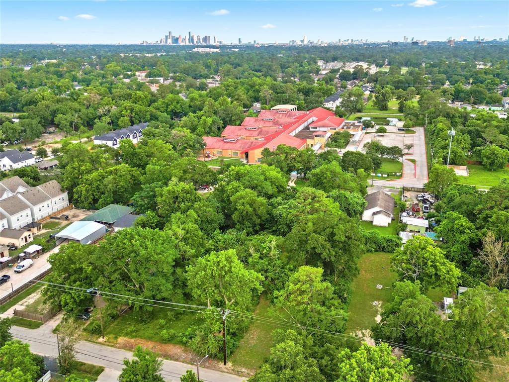 Houston, TX 77091,000 Mansfield