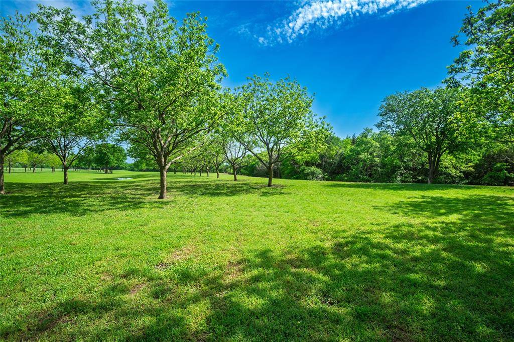 Leonard, TX 75452,547 County Road 4855