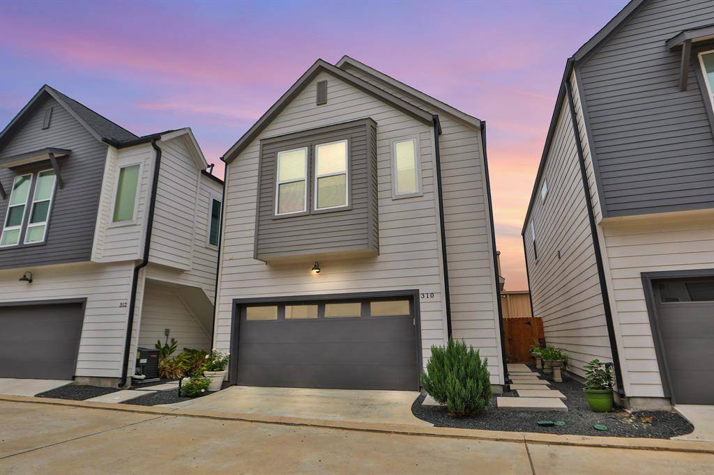Houston, TX 77018,310 Cyclamen ST