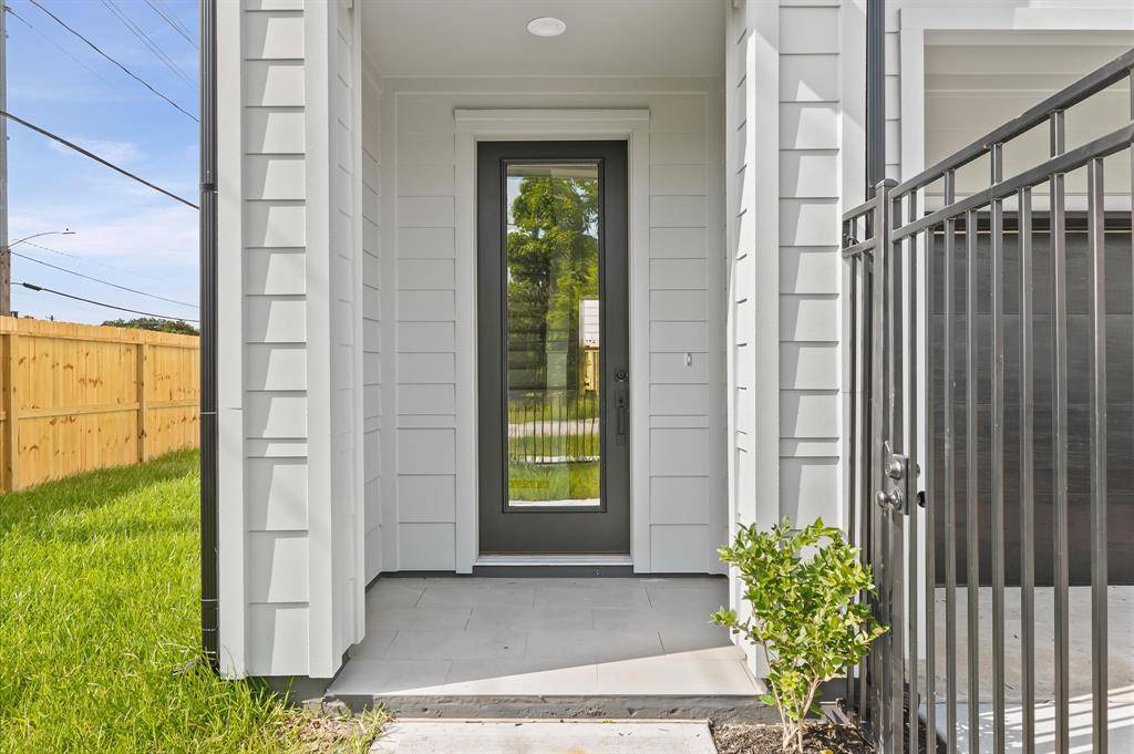 Houston, TX 77021,3603 Mt Pleasant ST