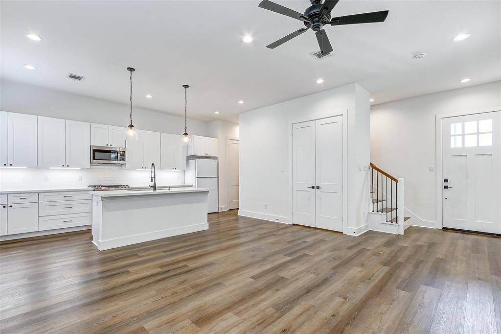 Houston, TX 77009,1230 Mcneil ST
