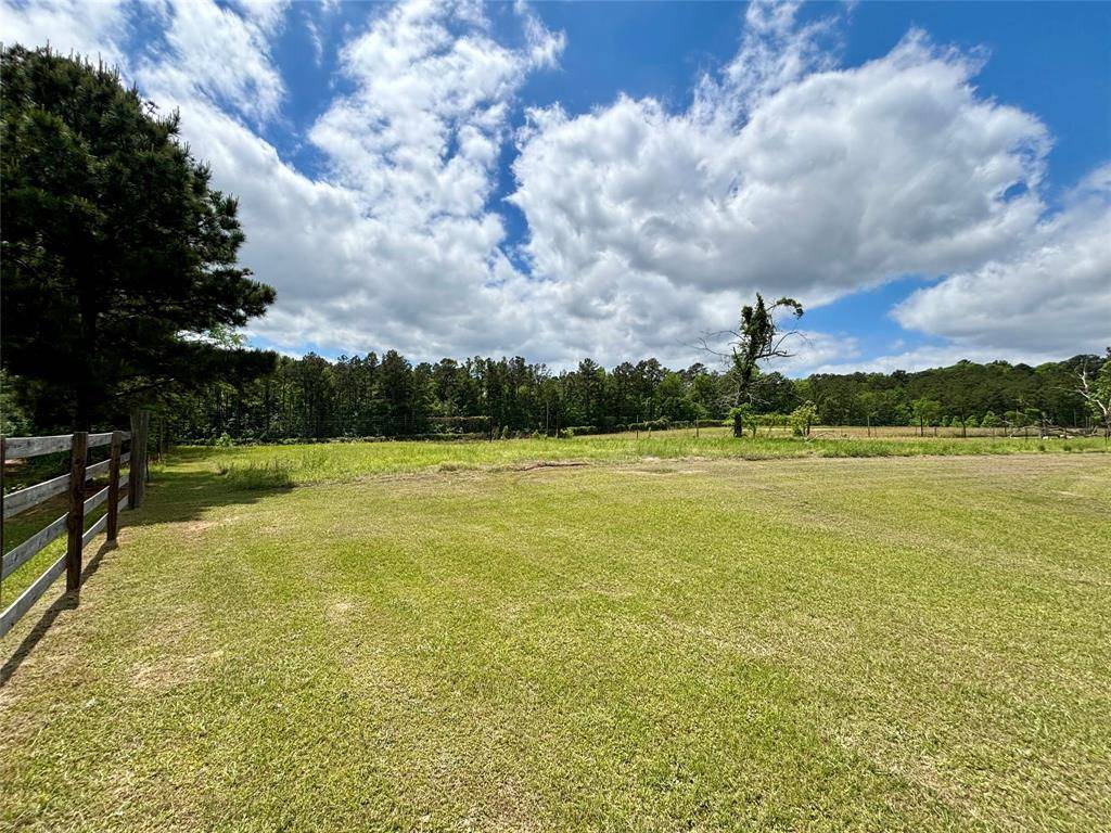 Colmesneil, TX 75938,8291 County Road 3725