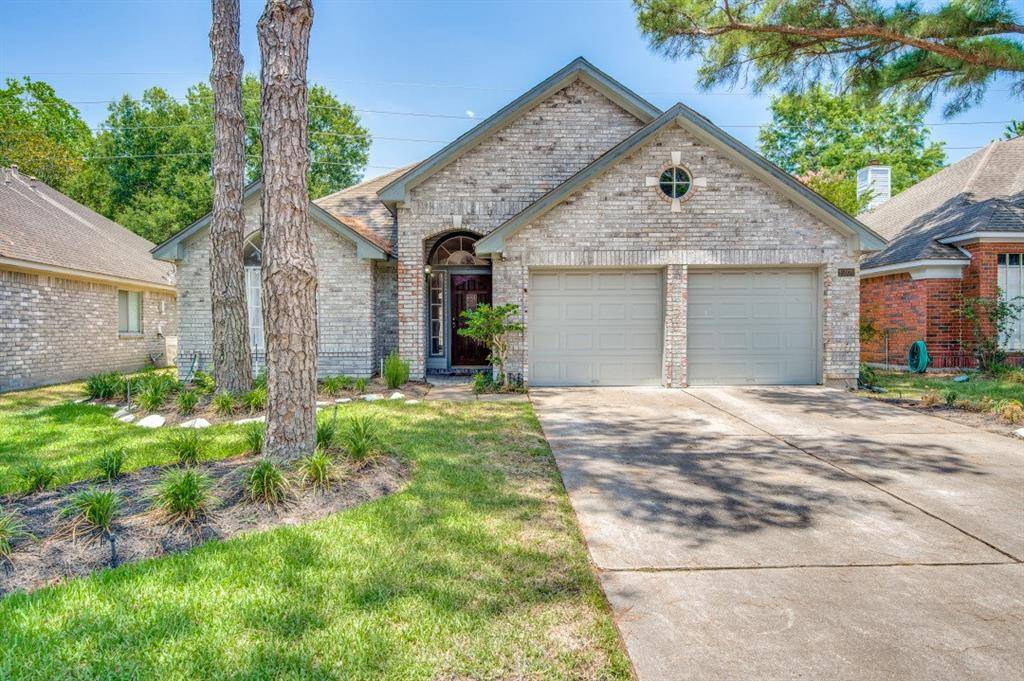 Houston, TX 77095,15970 Oak Mountain DR