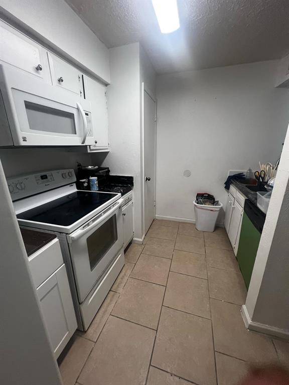 Houston, TX 77072,10555 Turtlewood CT #102