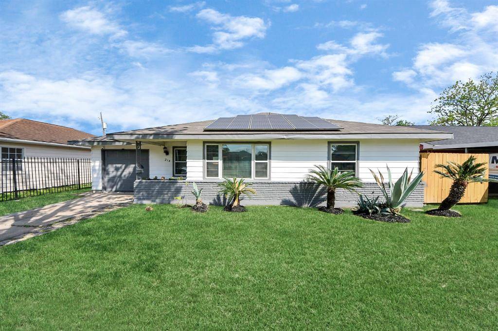 Houston, TX 77017,214 Axilda ST