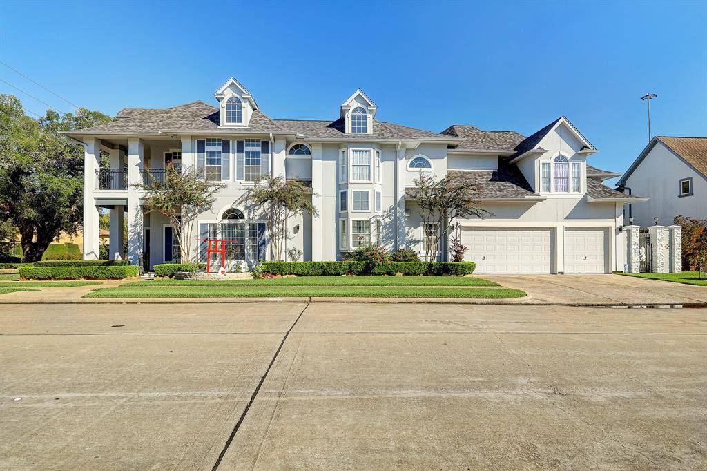 Bellaire, TX 77401,4705 Pine ST