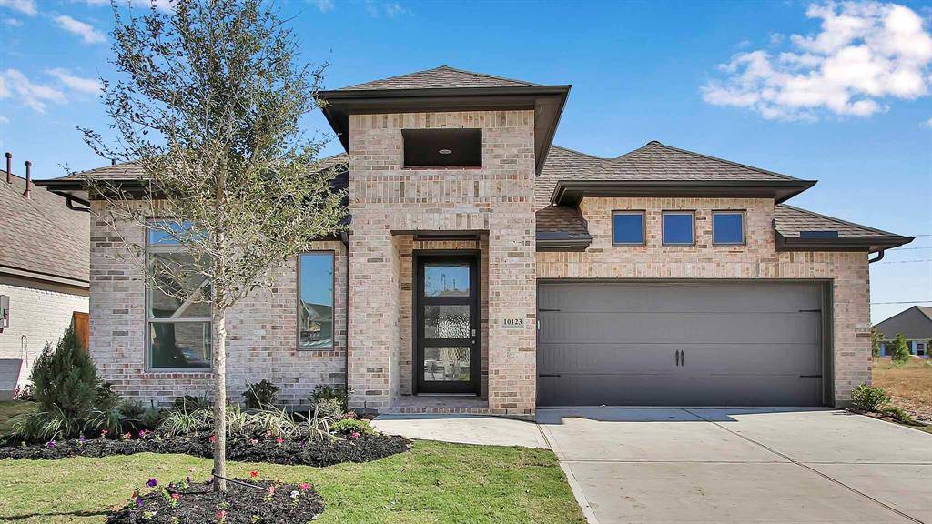 Iowa Colony, TX 77583,10123 Maclaren DR