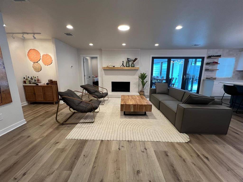 Sugar Land, TX 77479,2906 Pecan Ridge DR