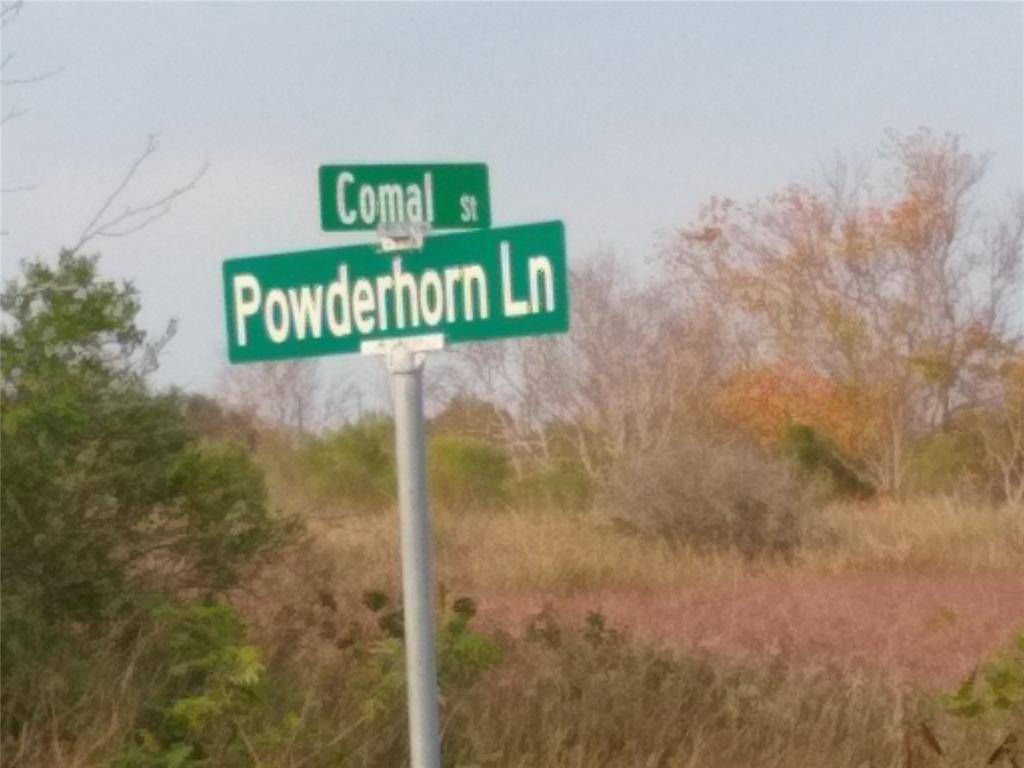 Port Lavaca, TX 77979,23-B Powderhorn LN