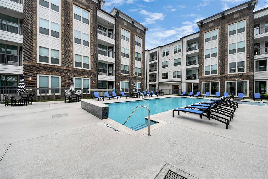 Houston, TX 77018,4840 N Shepherd DR #1102
