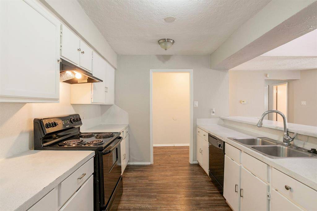 Houston, TX 77088,5935 Caruso Forest DR