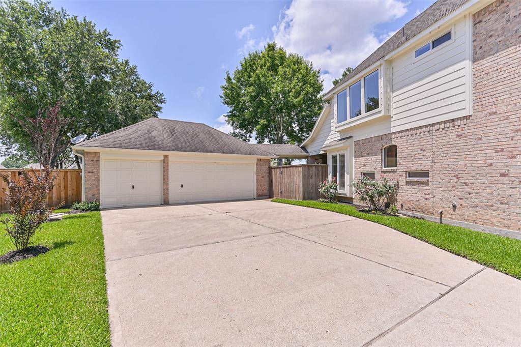 Friendswood, TX 77546,3337 Prince George DR