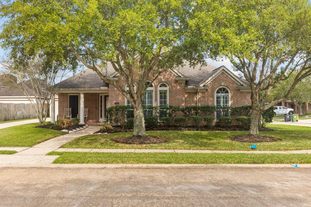 Pearland, TX 77584,2502 Quiet Lake CT