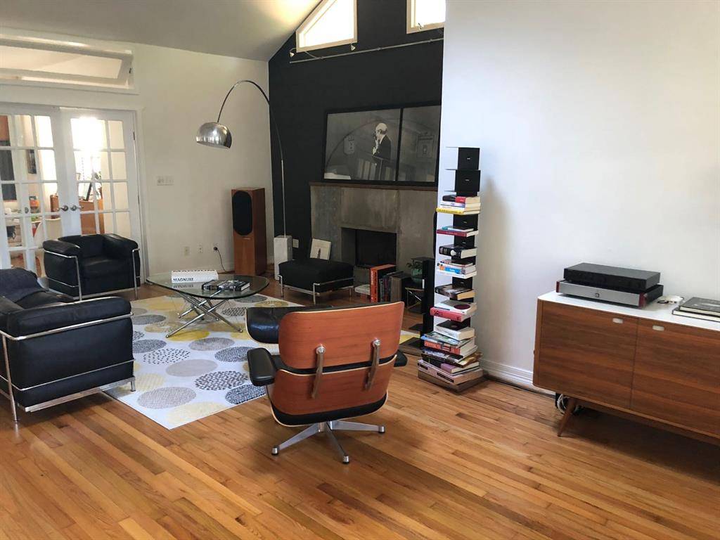 Houston, TX 77006,1223 W Drew ST