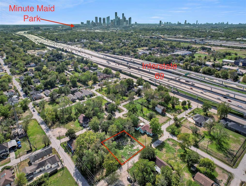 Houston, TX 77026,3108 Jewel ST