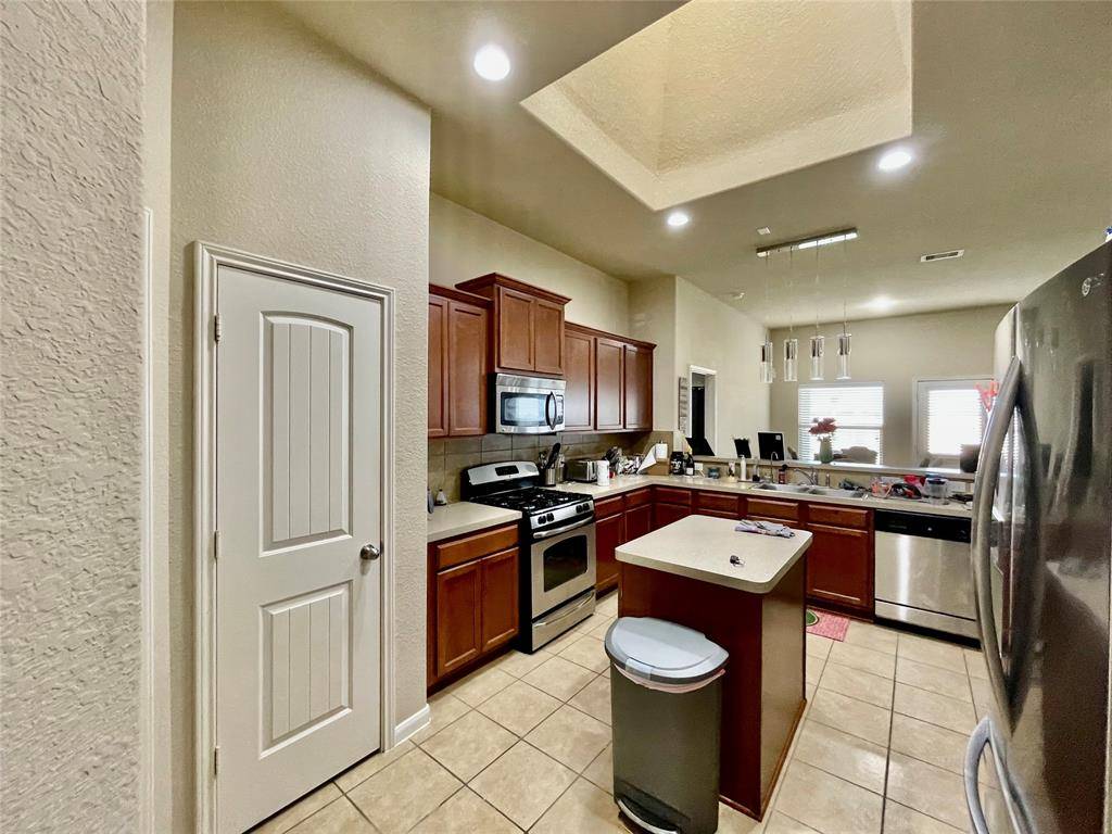 Rosharon, TX 77583,9519 Silver Ridge DR