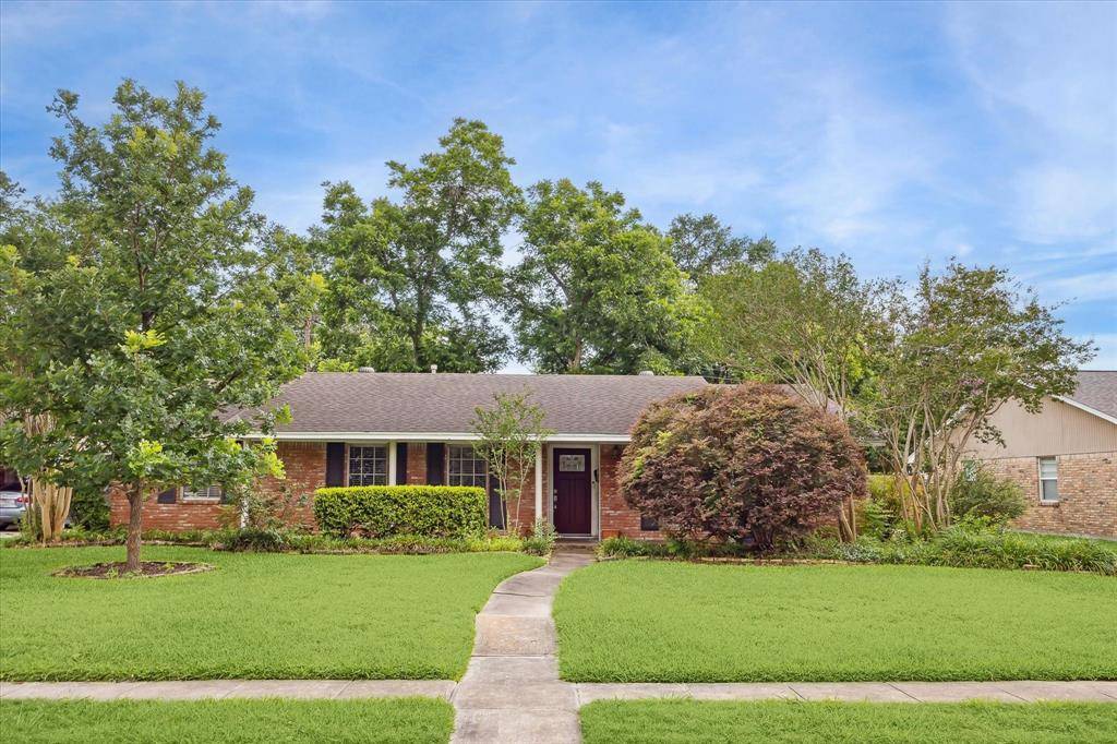 Houston, TX 77042,10715 Ella Lee LN