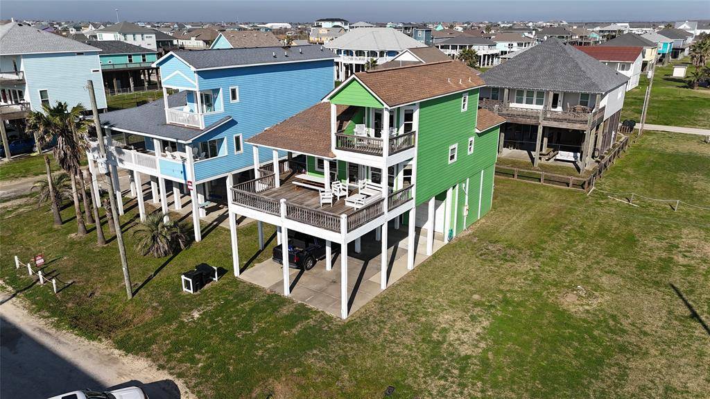 Crystal Beach, TX 77650,1327 Emerald DR