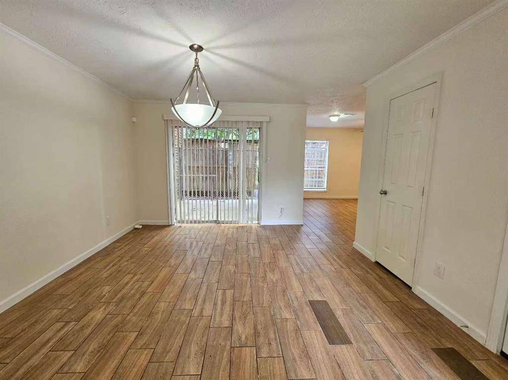 Bellaire, TX 77401,6308 1st ST