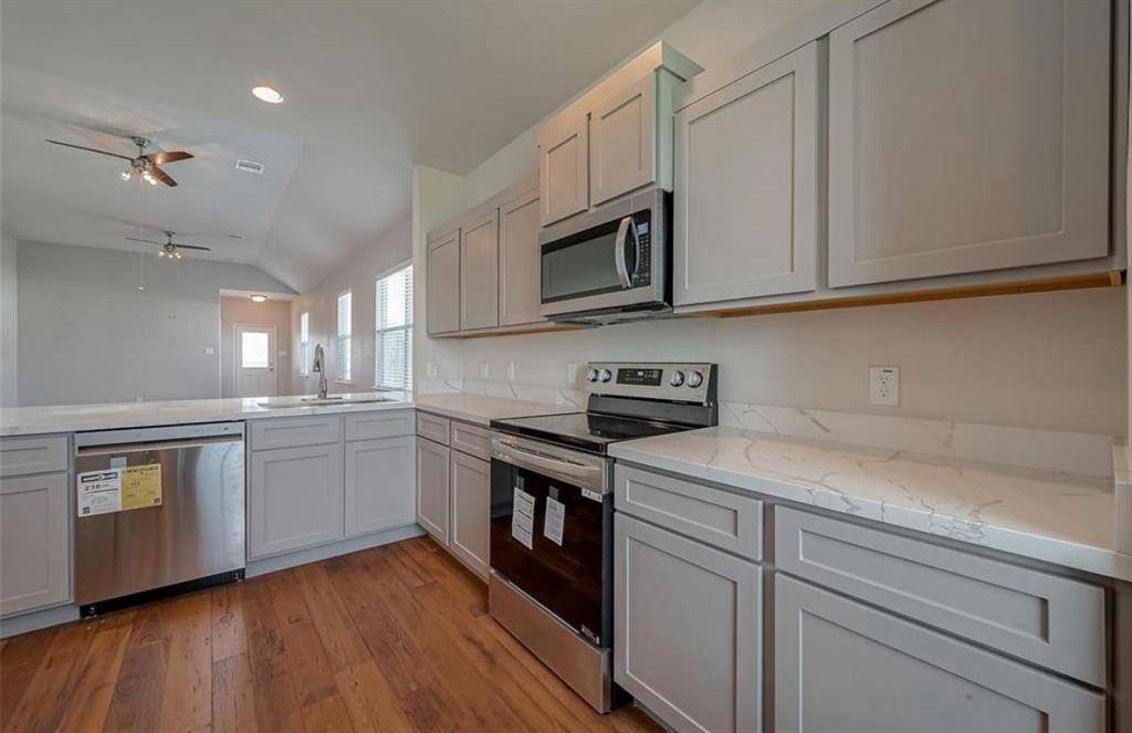Willis, TX 77318,10792 S Lake Mist LN