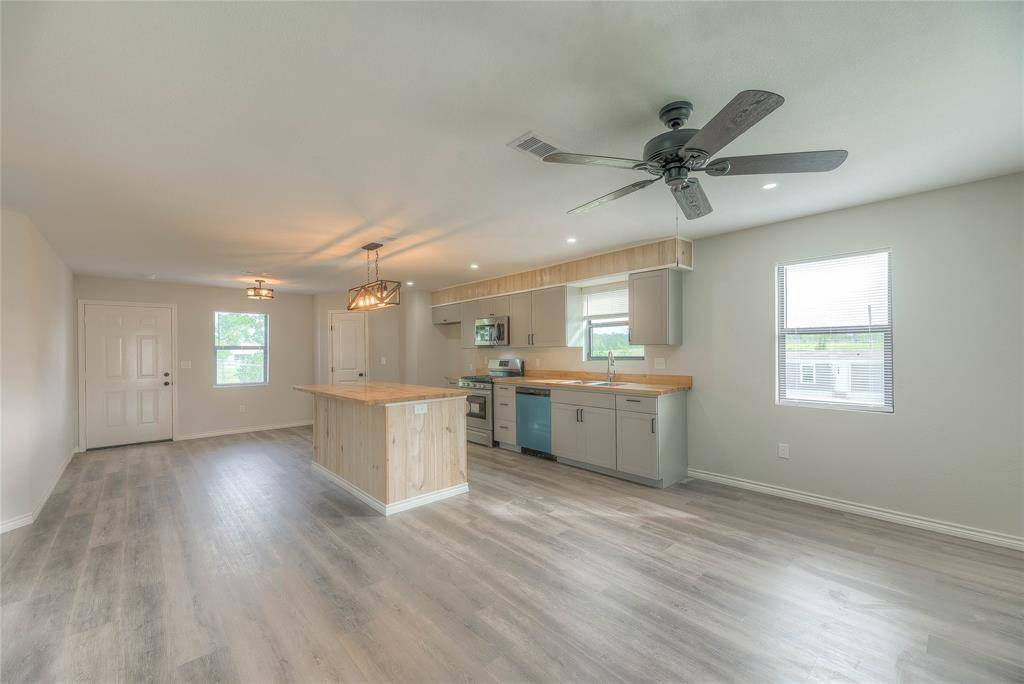 Onalaska, TX 77360,646 Yaupon Cove DR