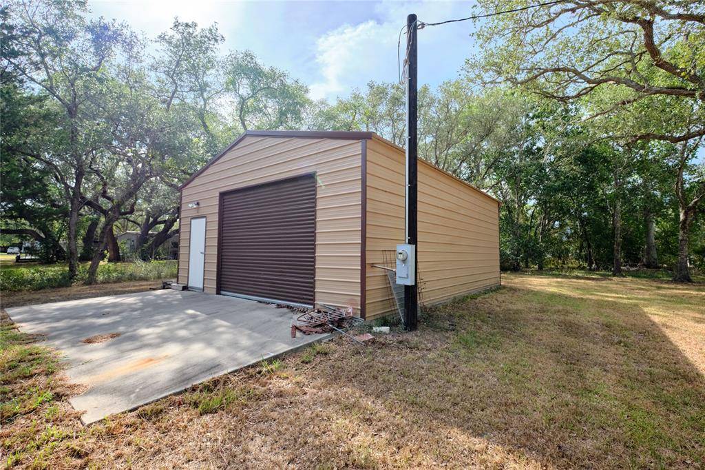 Blessing, TX 77419,441 Catamaran CIR