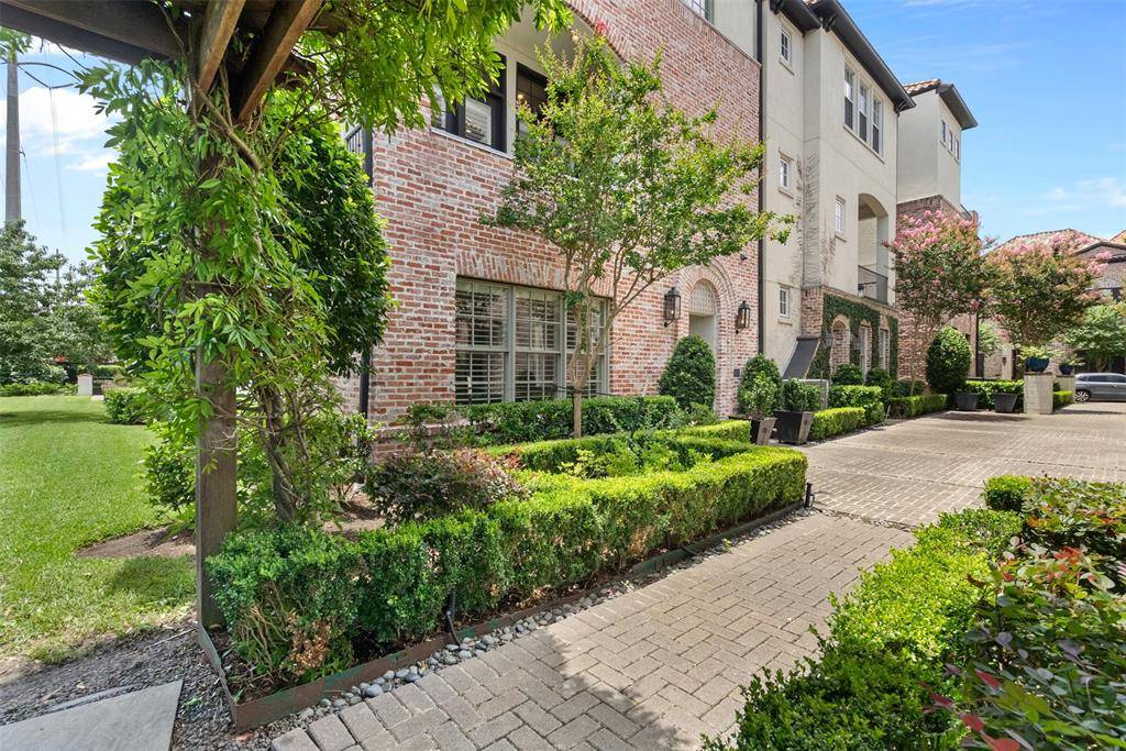 Houston, TX 77055,1156 Mosaico LN