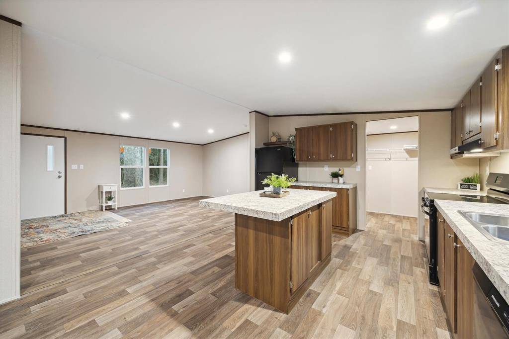 Navasota, TX 77868,15368 Cherry Laurel LN